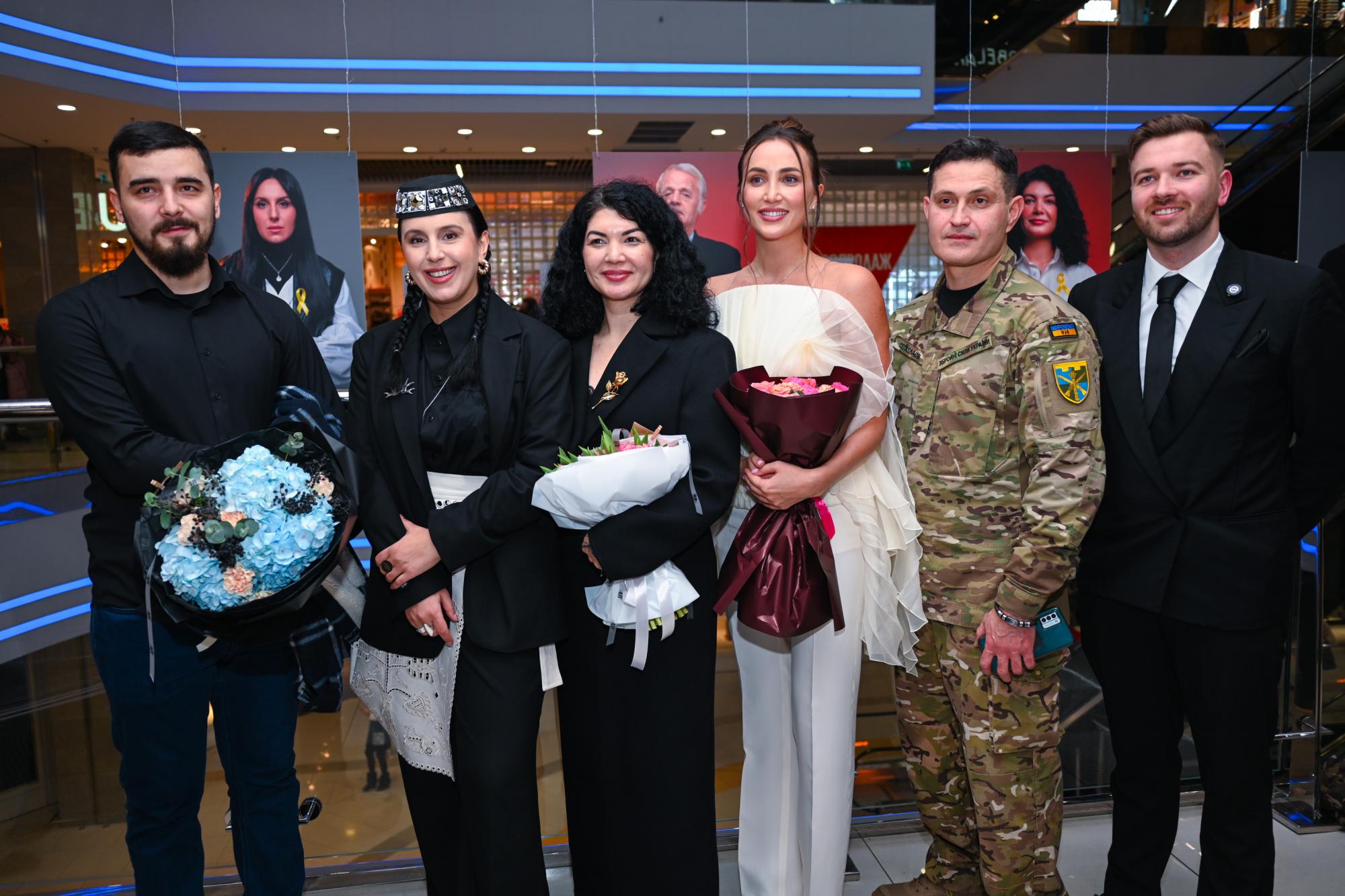 Різатдінова відкрила у Києві фотовиставку про Крим: чому це важливо